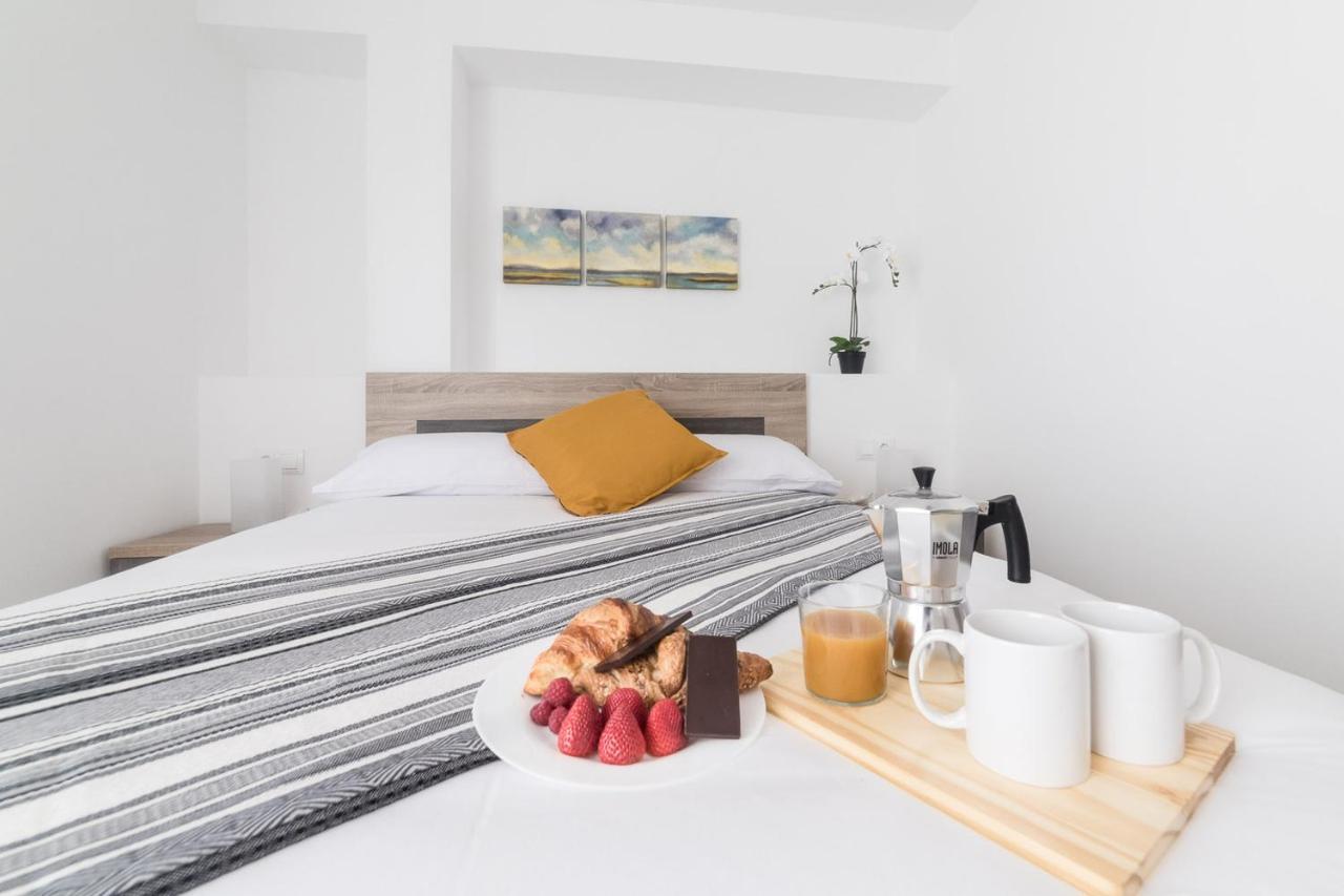 Moonkey - Luminoso Apartamento Girasoles Benidorm Kültér fotó